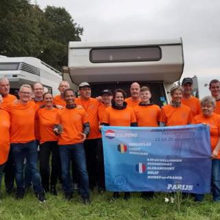 Noord-Brabantse snelwandelaars van Parijs naar Tilburg hielden halt in Kokejane (B)