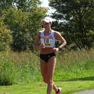 Annelies Sarrazin hernieuwt titel op de 20 km snelwandelen