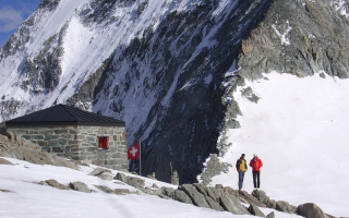 Mountain hut tour
