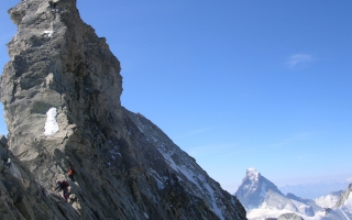 Beklimming van de Grand Gendarme op de noordgraat van de Weisshorn (4.505 m)