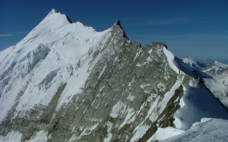 De noordgraat van de Weisshorn (4.505 m)